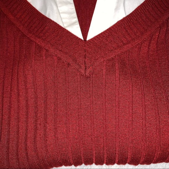 Ribbed Wine Coloured Fooler Sweater, pics don’t do this justice- gorgeous on! - Picture 7 of 11